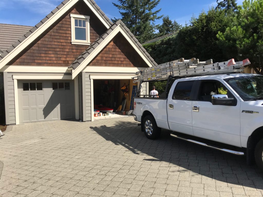 Istockhomes - Painting and Decorating